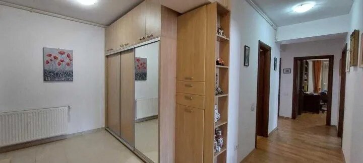 Baneasa Vand apartament deosebit, zona Ioan Ionescu de la Brad.